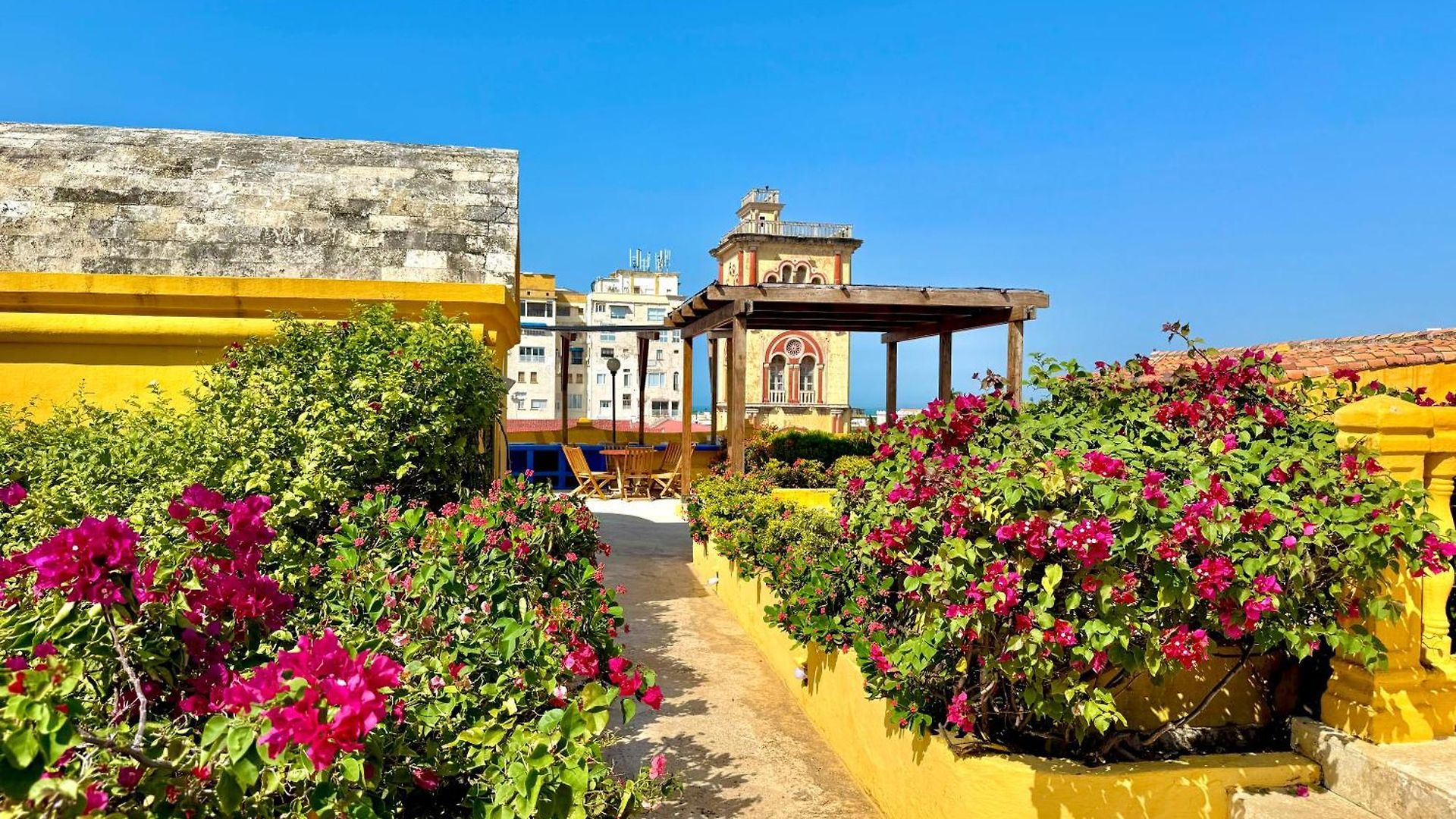 By Calamari Homes - El Porvenir 402 Walled * Cartagena