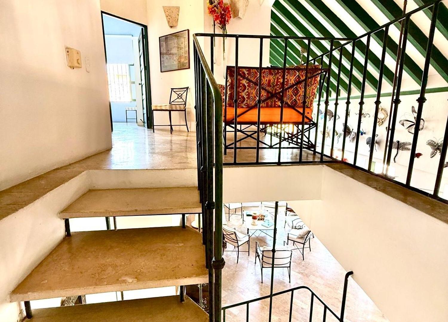 By Calamari Homes - El Porvenir 402 Walled Apartment