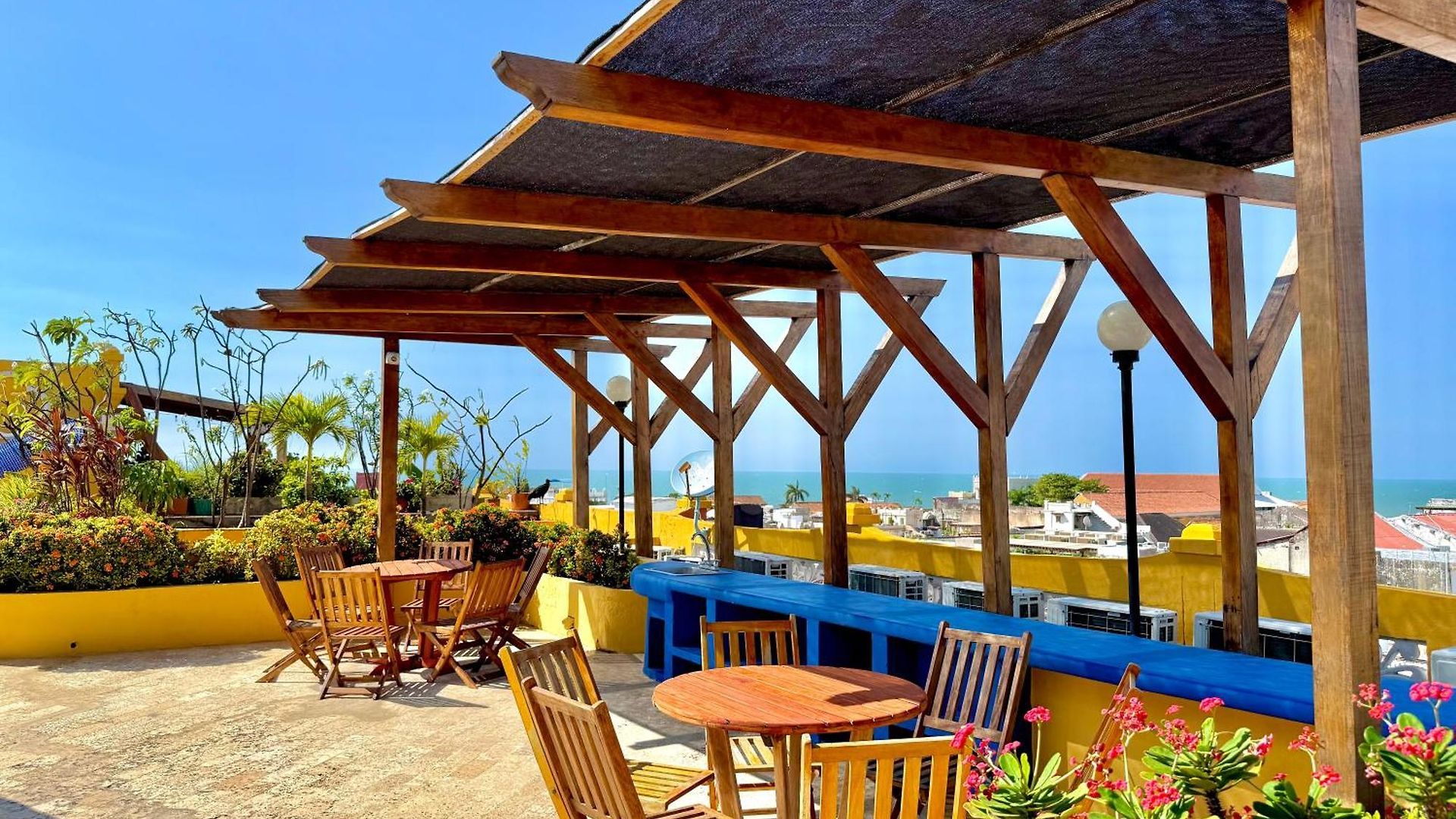 Apartment By Calamari Homes - El Porvenir 402 Walled *