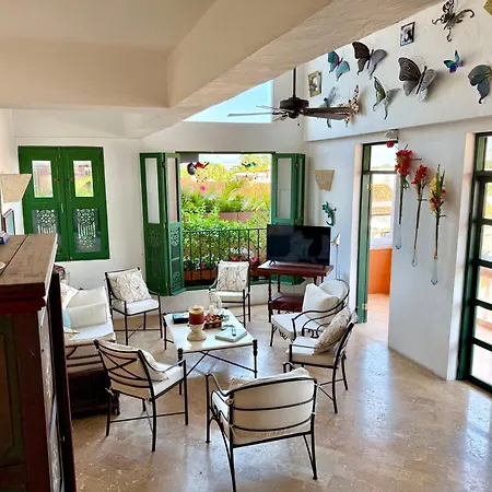By Calamari Homes - El Porvenir 402 Walled Apartment Cartagena