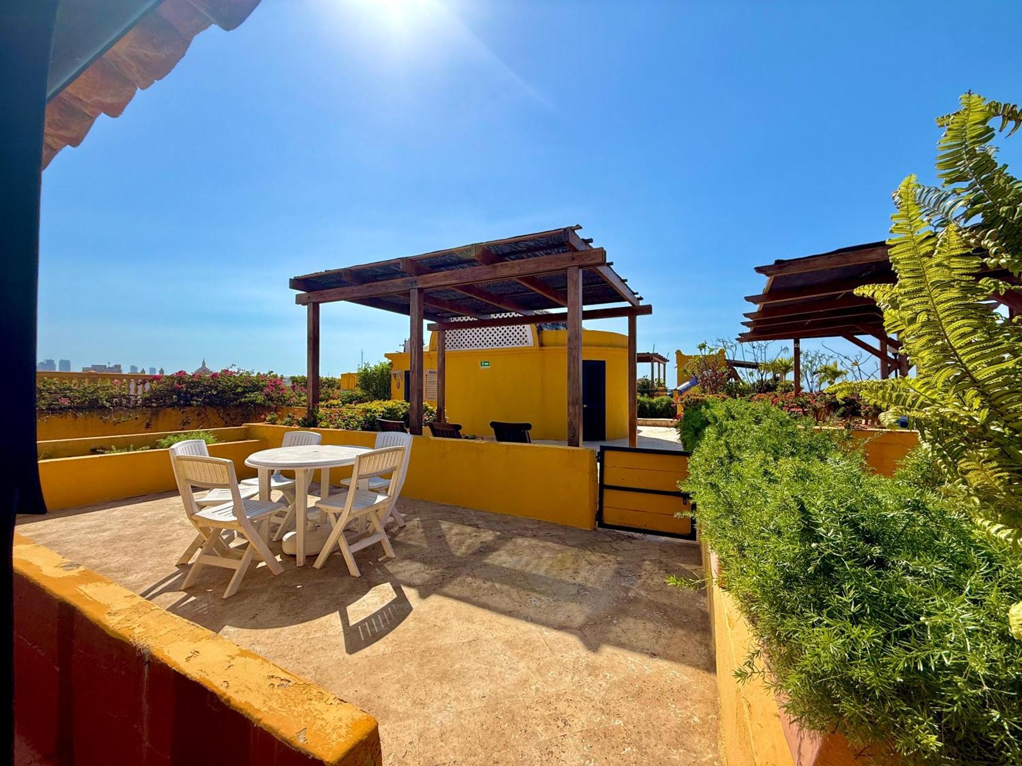 By Calamari Homes - El Porvenir 402 Walled * Cartagena